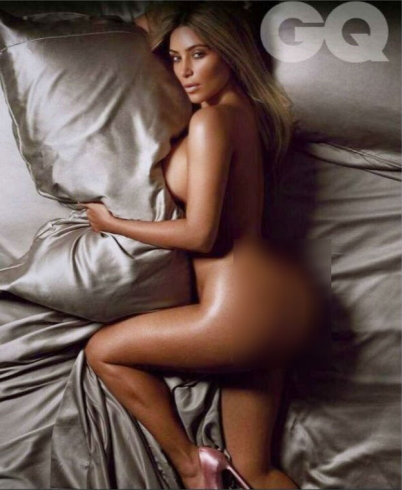 Kim mostró sin temor alguno, uno de sus mejores features: su derrière.