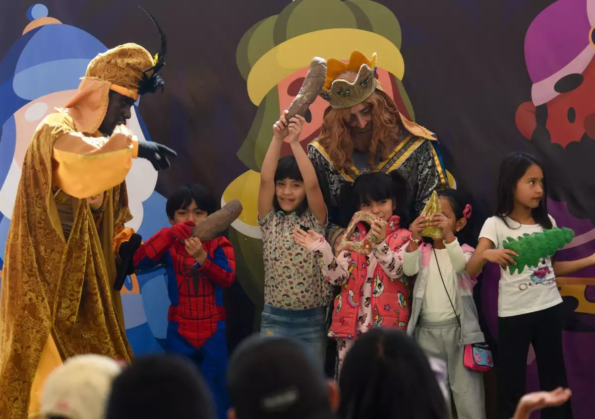 Reyes Magos visitan Metepec -2.jpg 