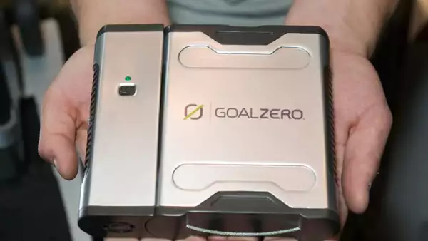 batería paneles solares.jpg