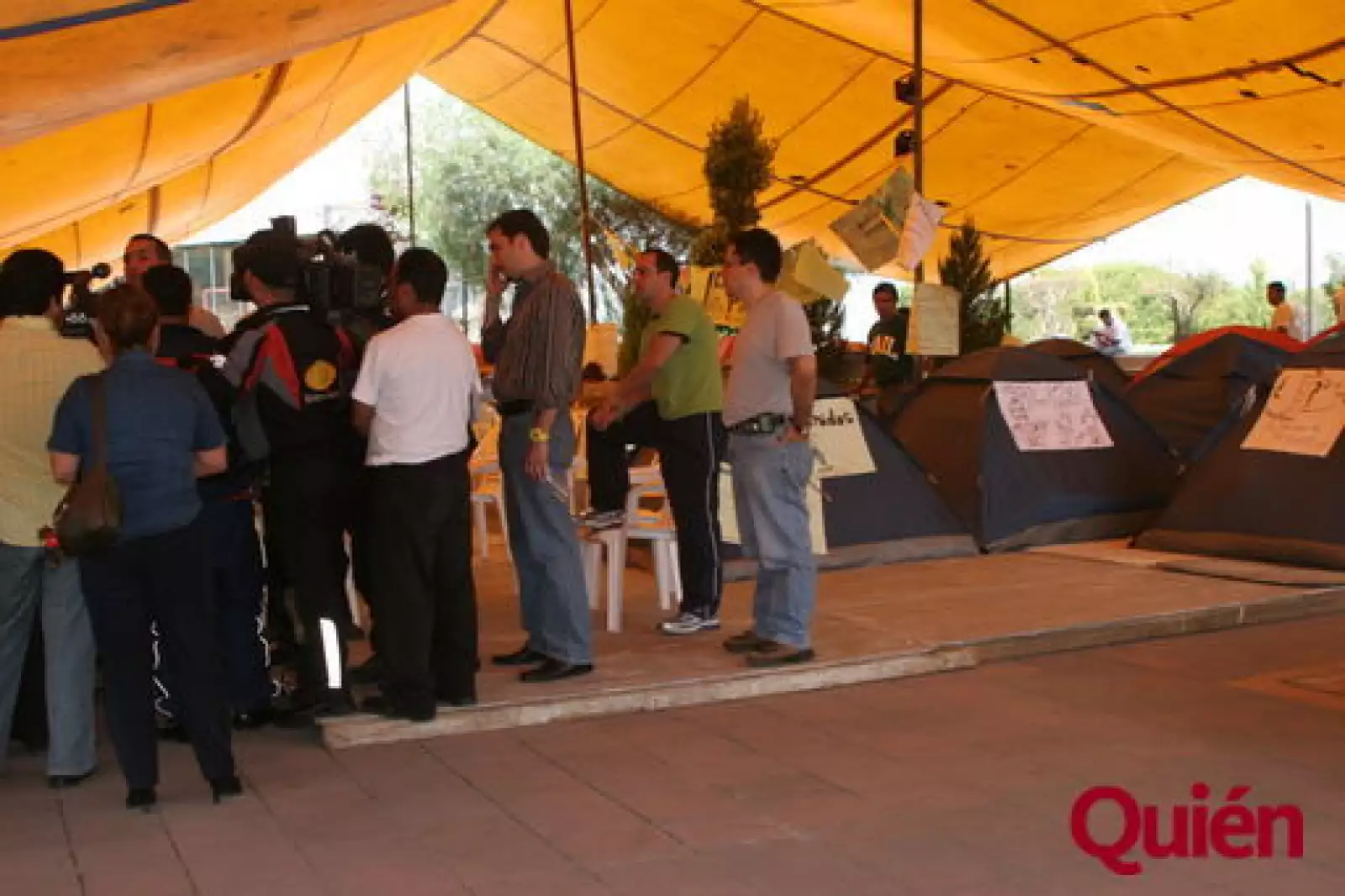 Aspectos. Plantón del Partido Verde Ecologista de México