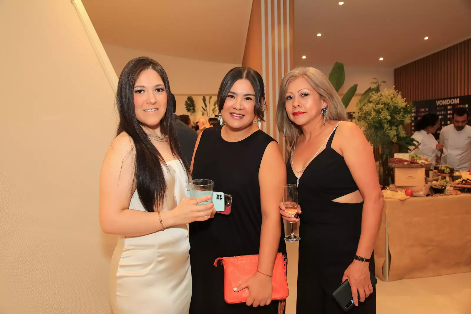 Fernanda González, Paulina Encarnación y Araceli Pérez 