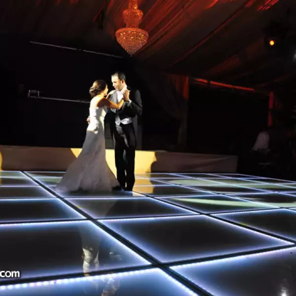 Mónica Ruiz,Bernardo Martínez