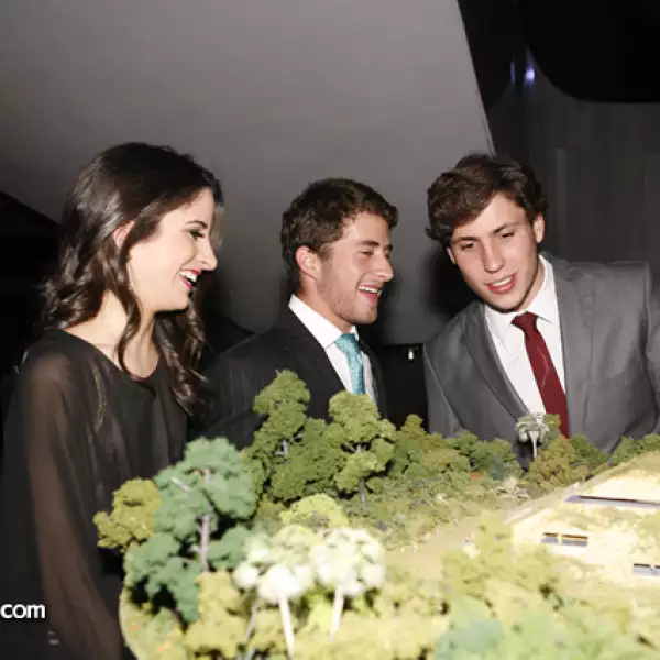 Tamara Hinojosa,Gonzalo Fernández,Sergio Castellano