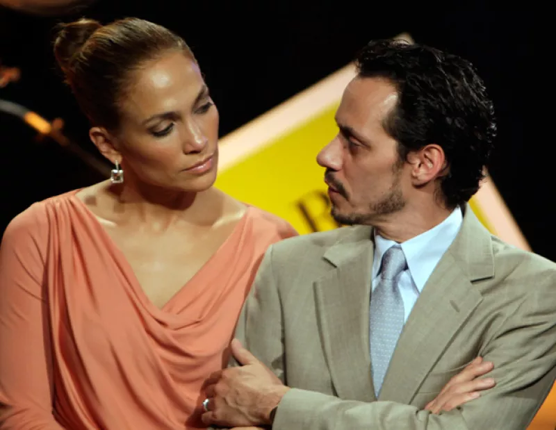 Según un portal estadounidense, el salsero buscó la reconciliación con la Diva del Bronx antes de solicitarle el divorcio, pero ella prefirió a Casper Smart.