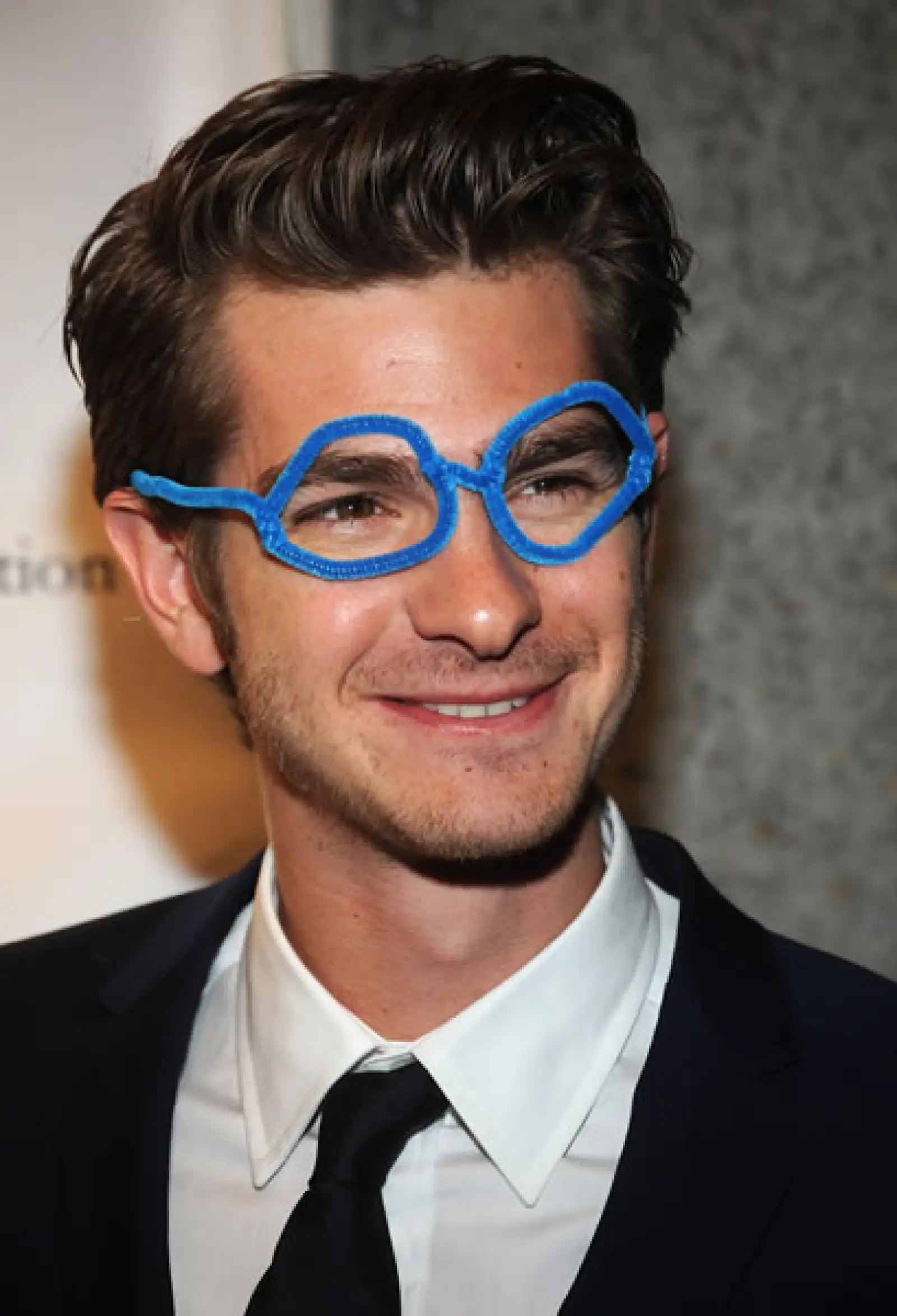 Andrew Garfield, el nuevo Spiderman, tiene el look `nerd´ que requiere el papel.