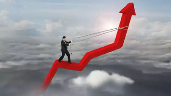Los CEO dicen que la segunda tarea económica más importante es impular la inversión y el consumo internos. (Foto: iStock by Getty Images)