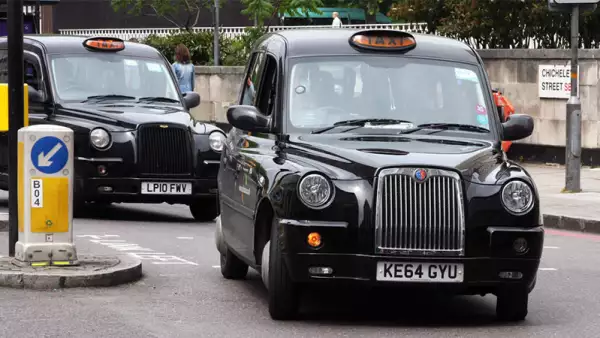 Taxi