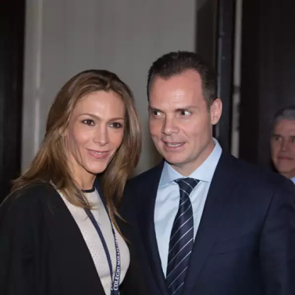 Marcela Garza de Vázquez y Olegario Vázquez Aldir