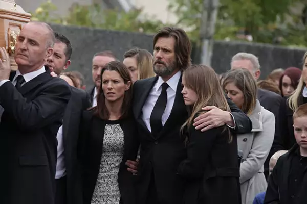 Jim Carrey siempre estuvo acompañado por la familia de Cathriona.