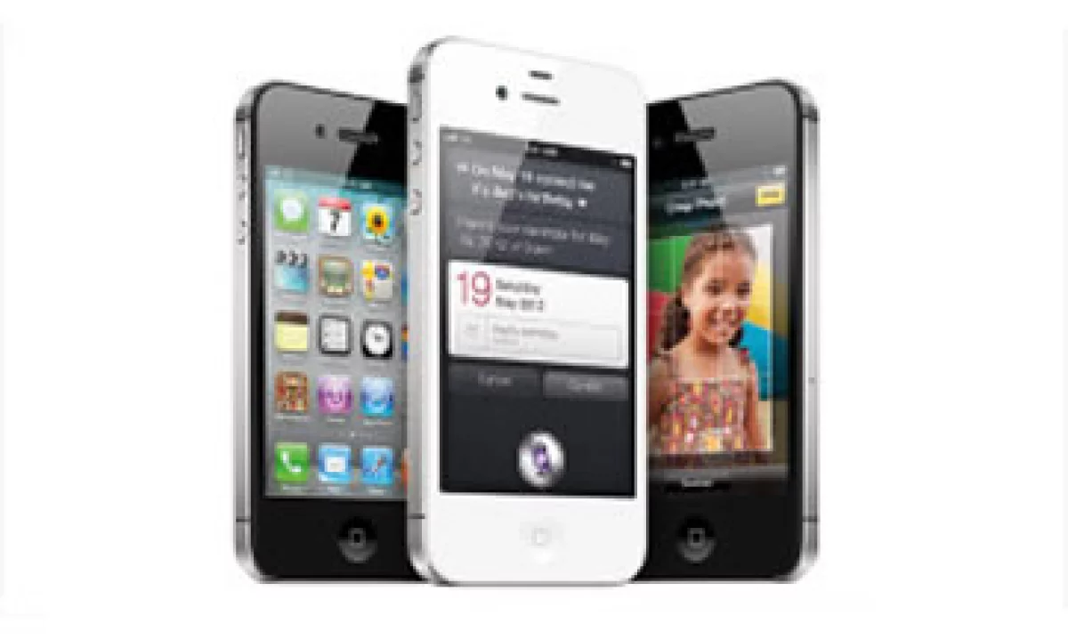 Siri y Google Voice discuten por la atención del usuario. (Foto: Cortesía Fortune)