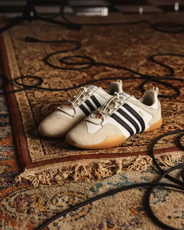 Sneakers2025.jpg