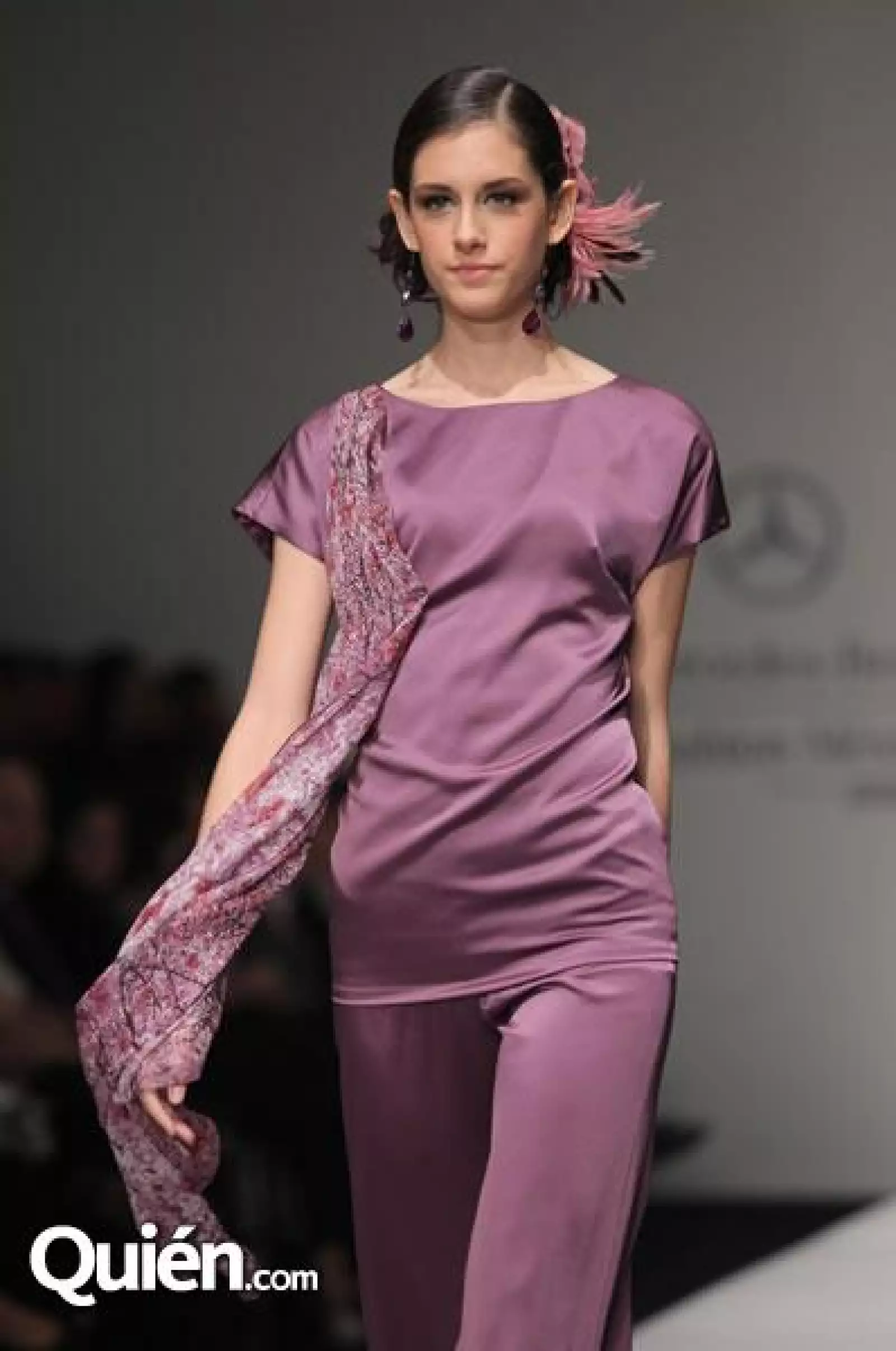 MBDF Pasarela Pineda Covalin