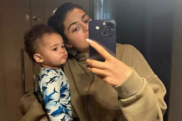 Aire y Kylie Jenner