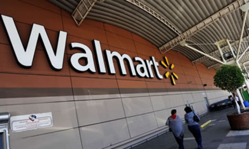 Sam Walton abrió el primer Wal-Mart en 1962, y actualmente la firma es dirigida por su hijo, Rob Walton. (Foto: Getty Images)
