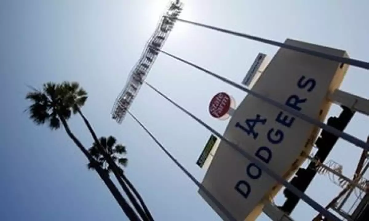 Los Dodgers dijeron que la protección por quiebra les permitirá hacer frente a sus necesidades inmediatas de financiamiento. (Foto: AP)