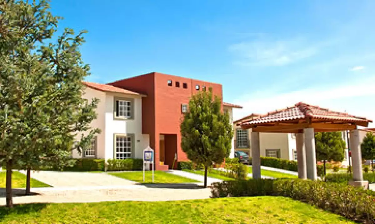 Vivienderas como Geo, Homex y Urbi enfrentaron una crisis entre 2009 y 2012 por caída en sus utilidades e incremento de deudas. (Foto: tomada de casasgeo.com )