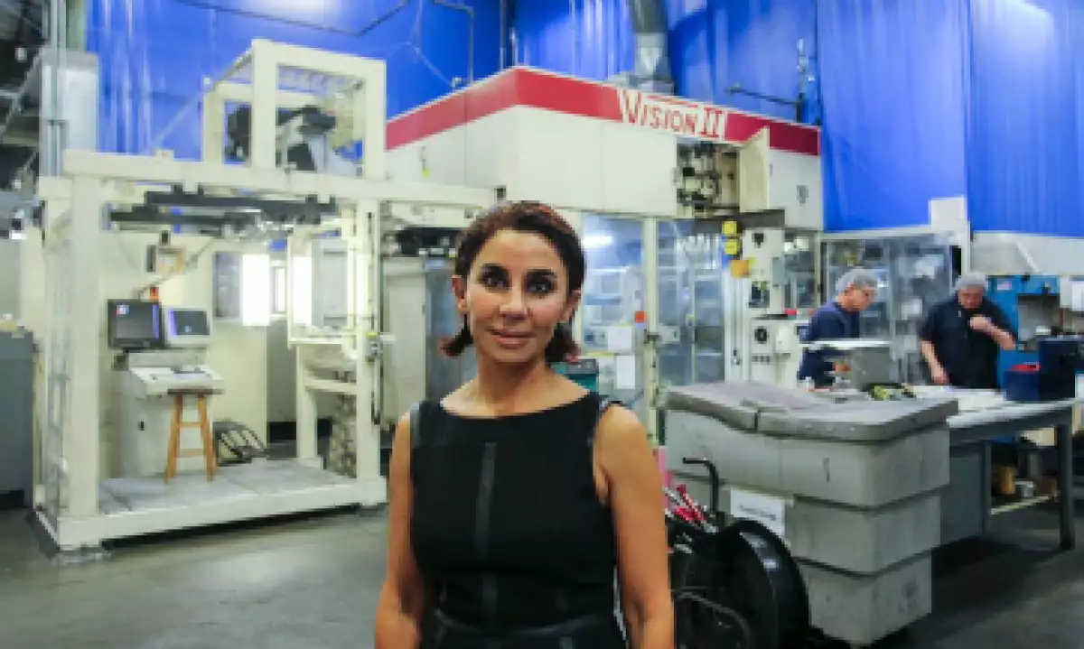 La empresa tiene oficinas en todo Estados Unidos con miles de clientes. (Foto: Cortesía Anoosheh Oskouian/CNNMoney)