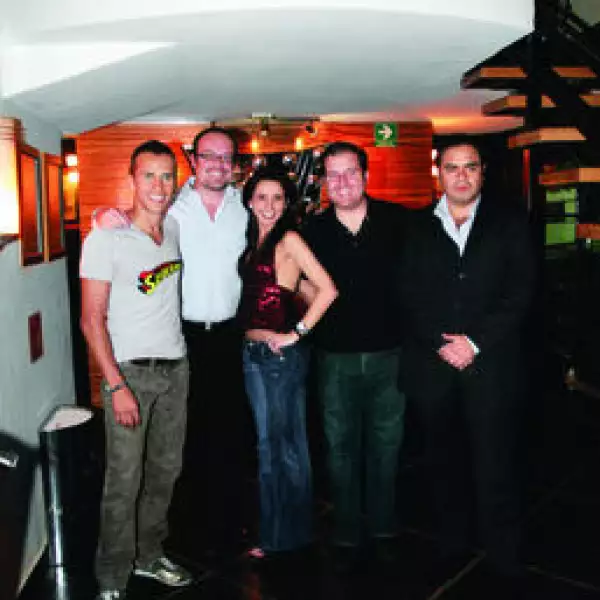 Hernán Cortez, Carlos Ramos, Alejandra González, Mariano García, José López Alonso