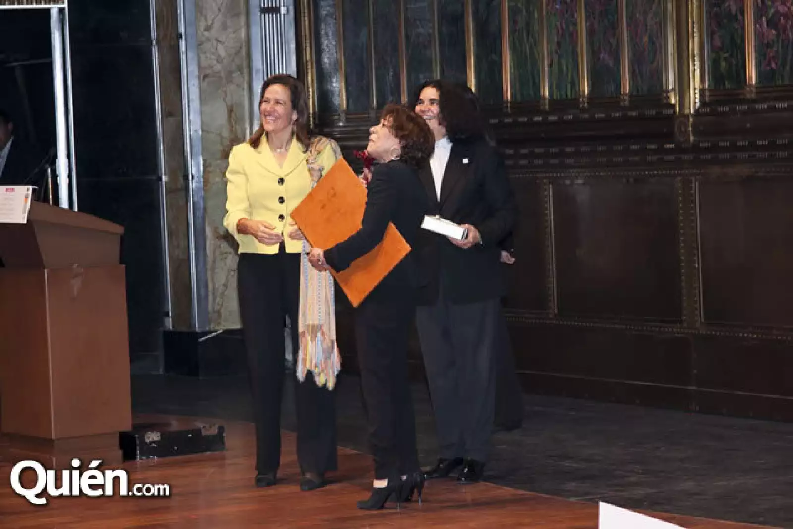 Margarita Zavala,Cristina Pacheco,y Consuelo Sáizar