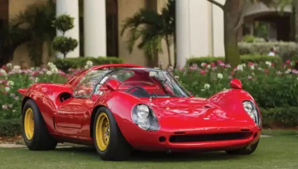 Un 1965 Ferrari 166 P / 206 SP Dino
