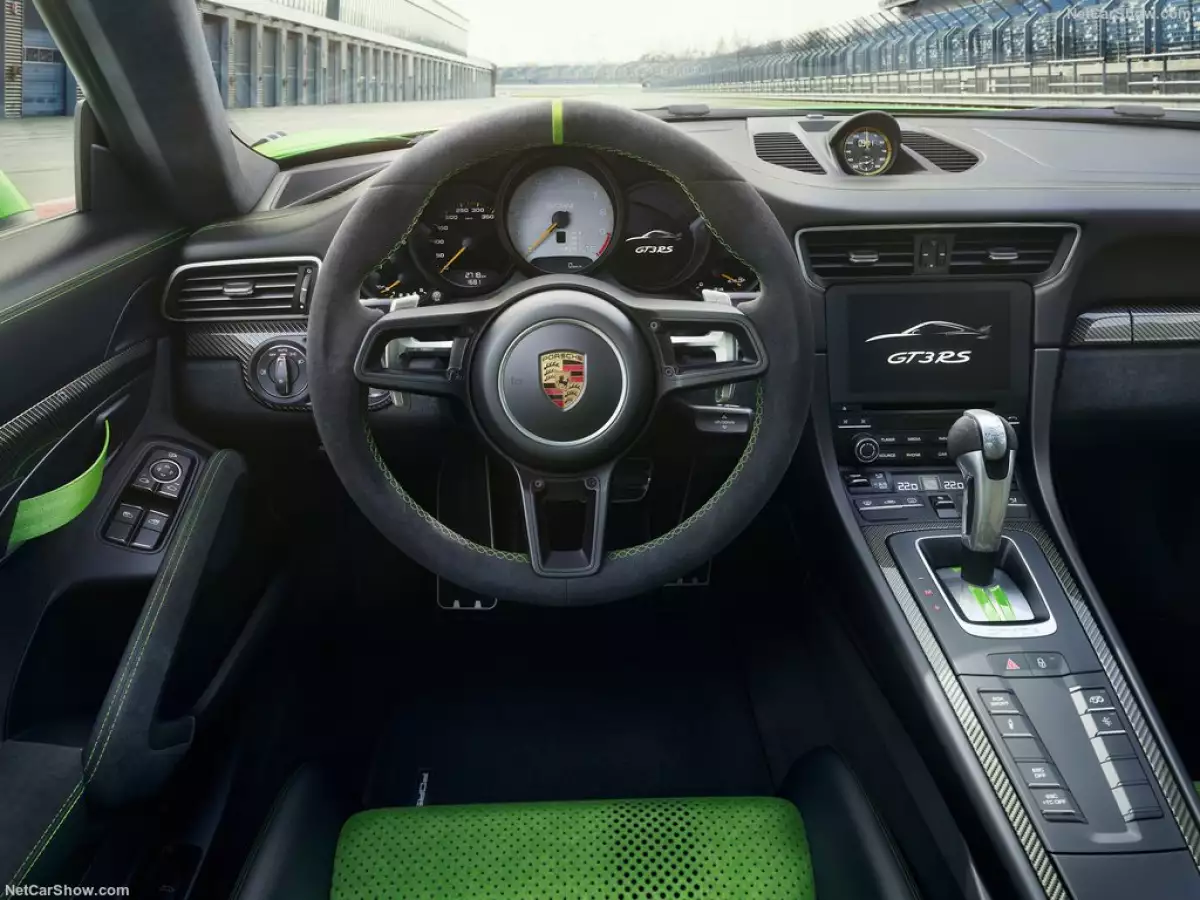 Porsche 911 GT3 RS