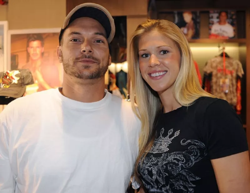 Según informan medios de comunicación estadounidenses el ex de Britney Spears contrajo nupcias este sábado a lado de Victoria Prince.