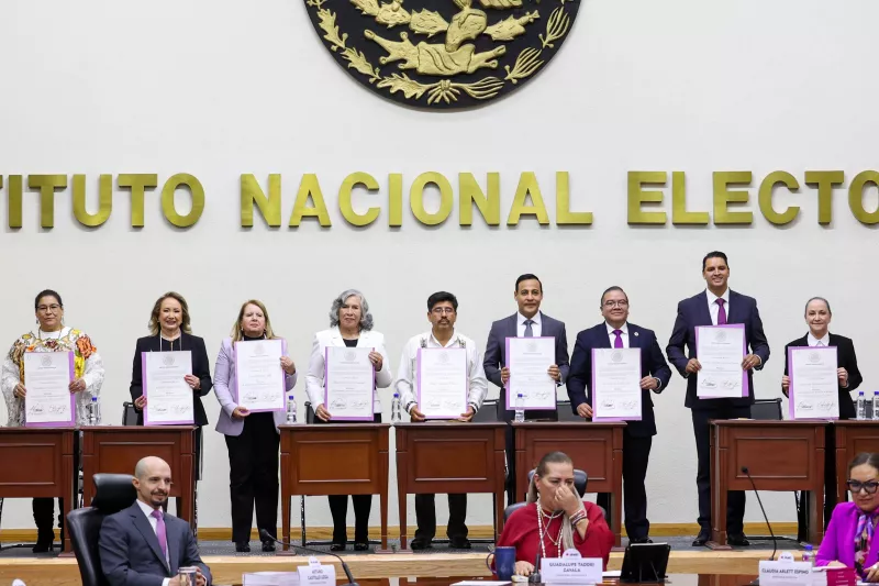 INE Constancias Ministros