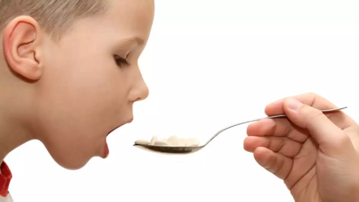 niño nino antibiotico medicina