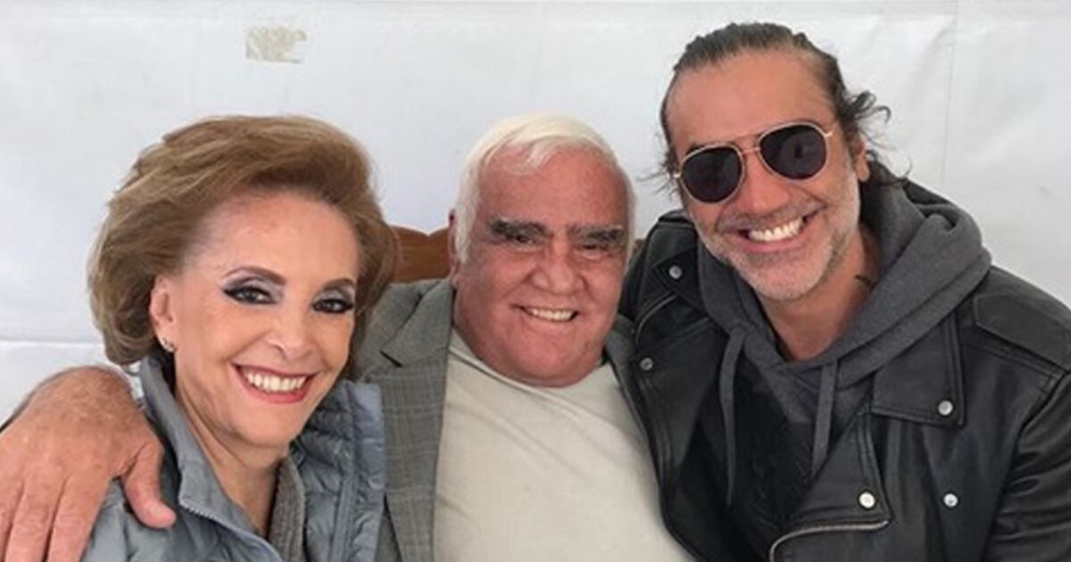 Doña Cuquita, esposa de Vicente Fernández, está en el hospital