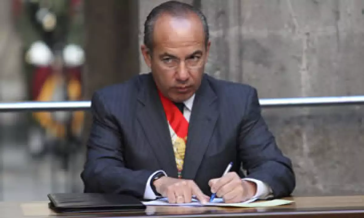 El sexenio de Calderón tiene un resultado poco alentador, el empleo que se crea es de baja calidad, dice José Luis de la Cruz. (Foto: Notimex)