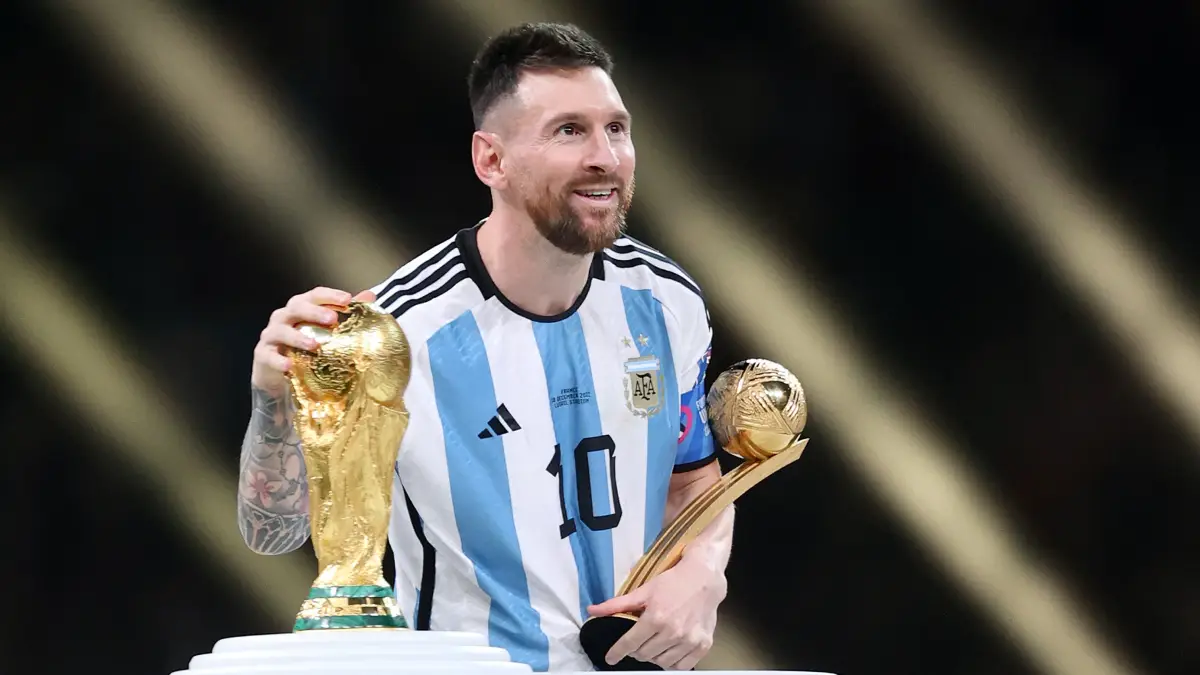quien es dueño de adidas