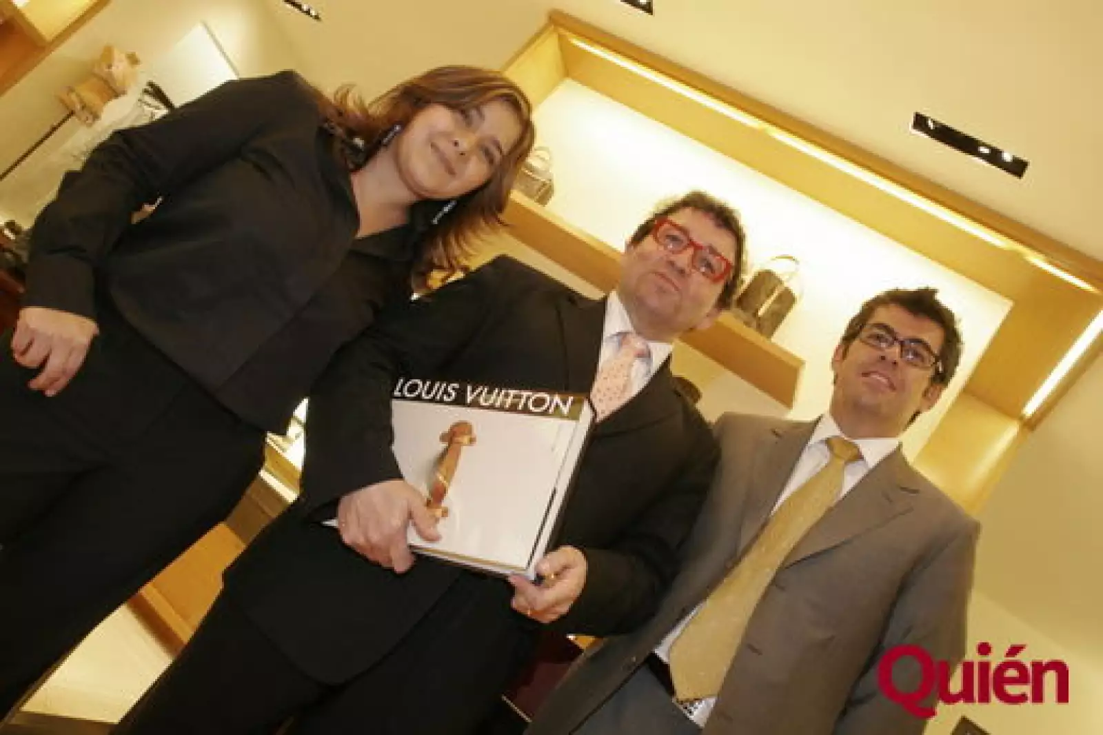 Gina Pineda, Paul Gerard Pasols, Carlos Salcido