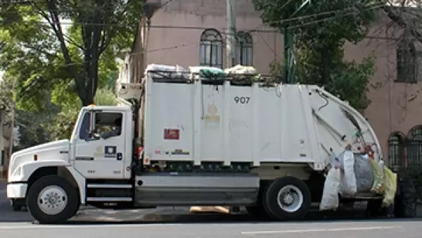 CAMION DE BASURA