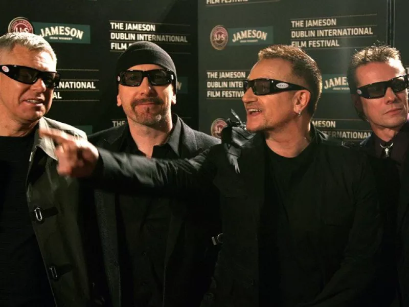 Se anunció que U2 arrancará su gira mundial para promocionar su más reciente disco, No Line on the Horizon, en Barcelona el 29 y 20 de junio.