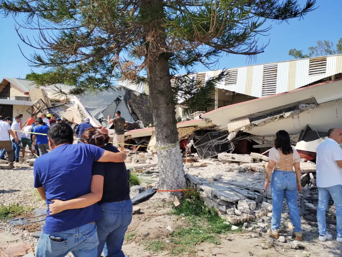 Cae techo en iglesia de Ciudad Madero, Tamaulipas