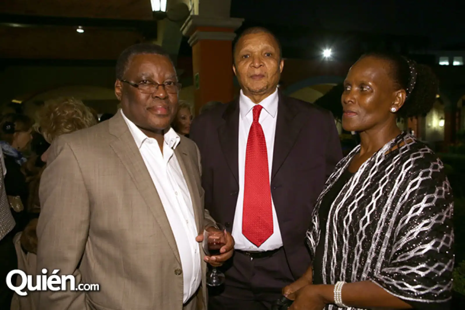 Stephen Mabele, Mzwandli Jphethu y Margaret Mabele