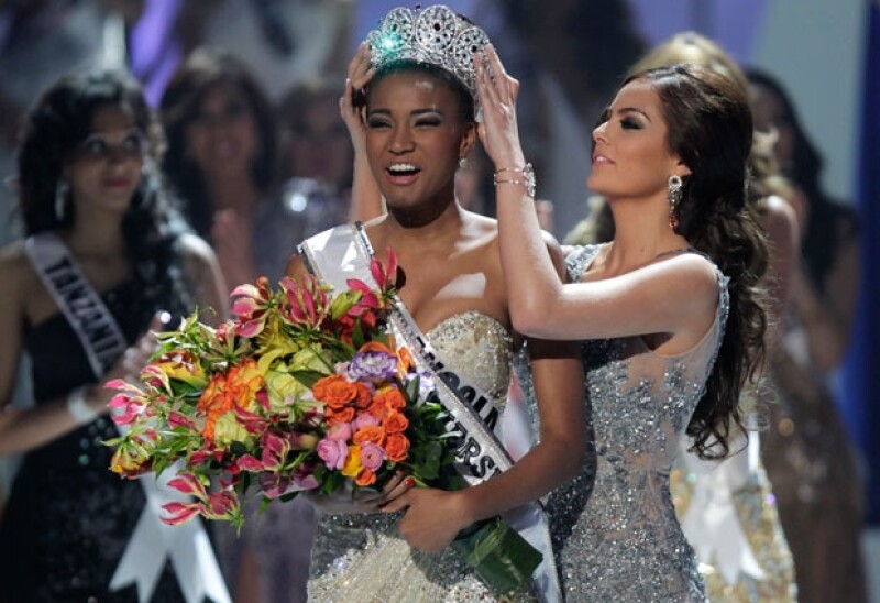 Leila Lopes se llevó la corona de Miss Universo 2011.