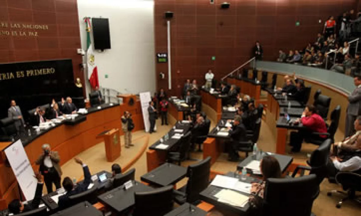 Las bancadas del PAN y PRD prevén reservar un gran número de artículos de la reforma. (Foto: Notimex)