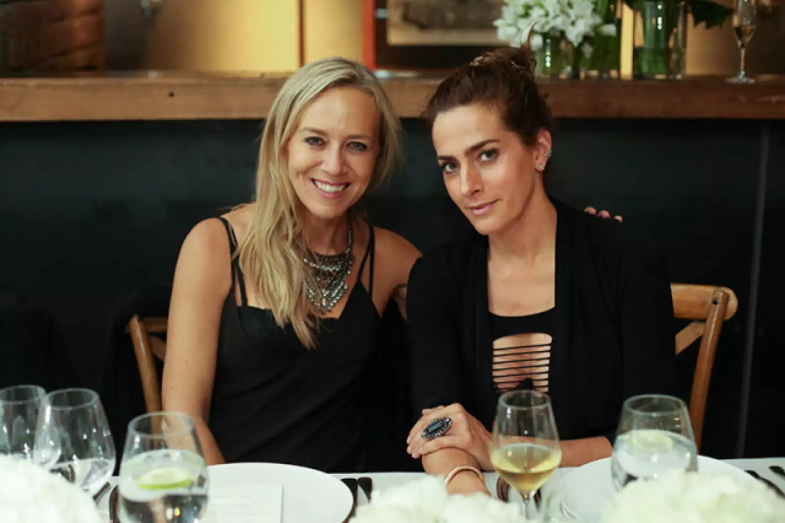 Marisa Abedrop y Paola Saad