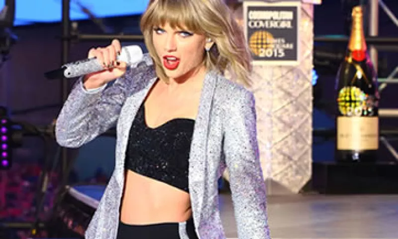 El disco más reciente de Taylor Swift mantiene un récord como el más vendido. (Foto: Getty Images)