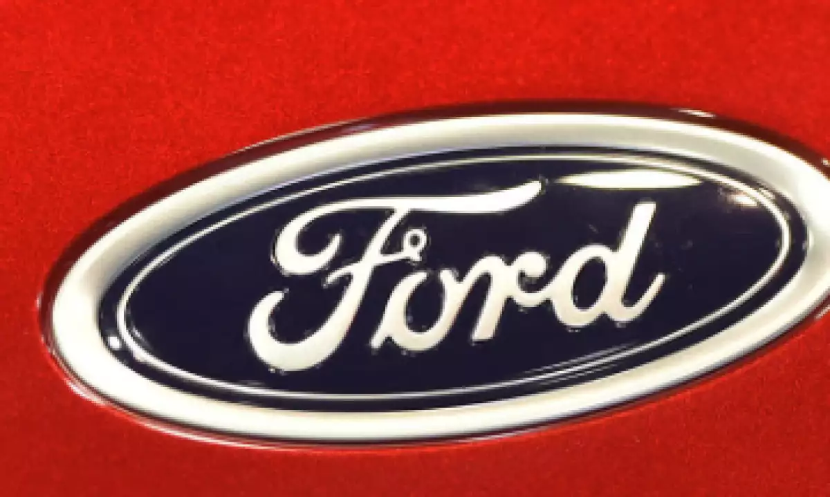 Coconal rompe relaciones con Ford