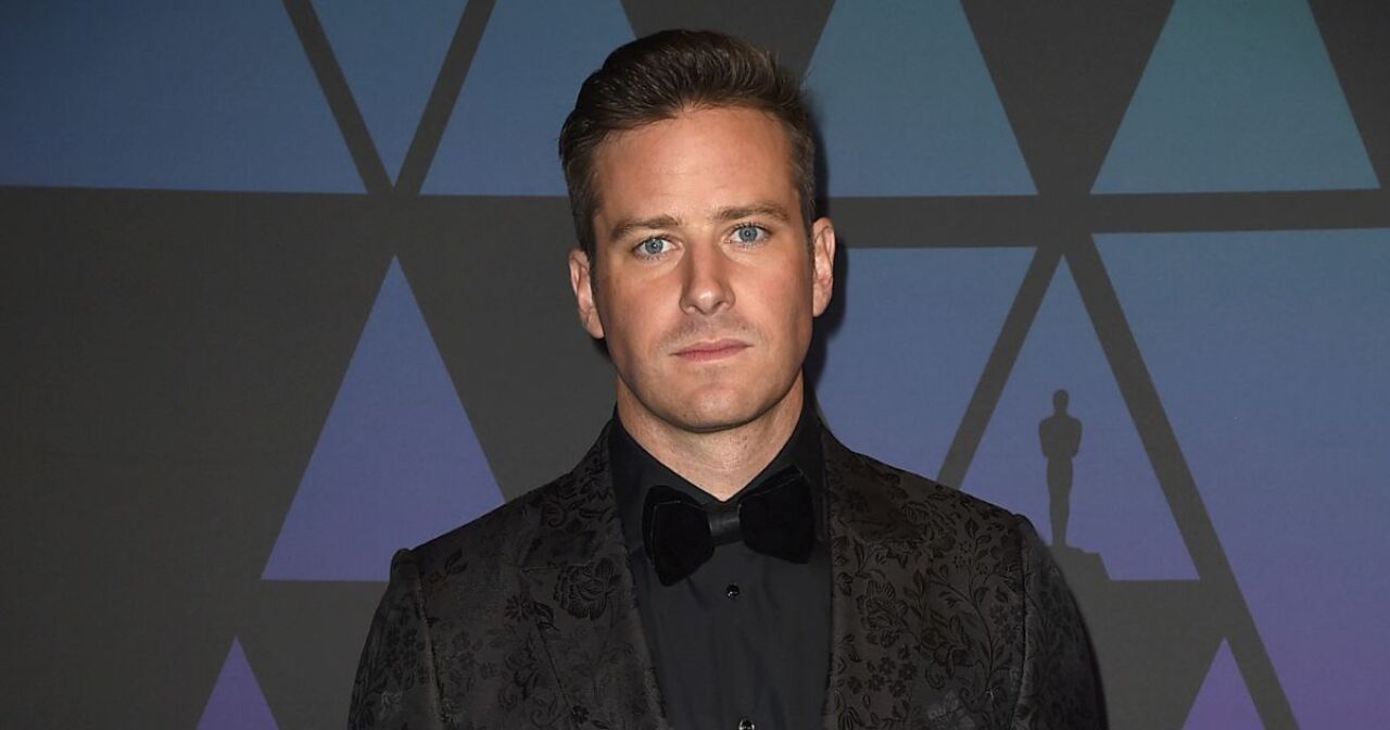 Armie Hammer asume errores tras los escándalos que frenaron su carrera: 'Yo mismo me busqué estos problemas'