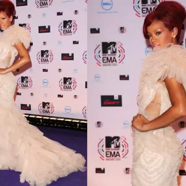 Rihanna llegó muy chic a la alfombra.