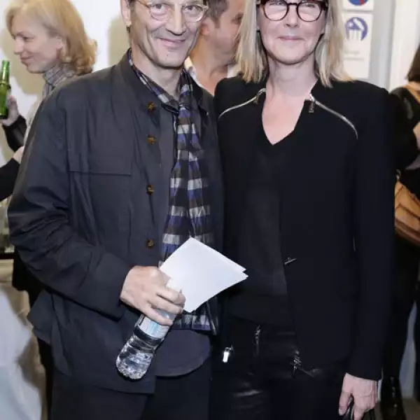 Michael Adria y Sarah Gore-Reeves