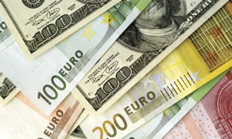 Geithner dijo que el FMI tiene recursos sustanciales que no están comprometidos. (Foto: Photos to Go)