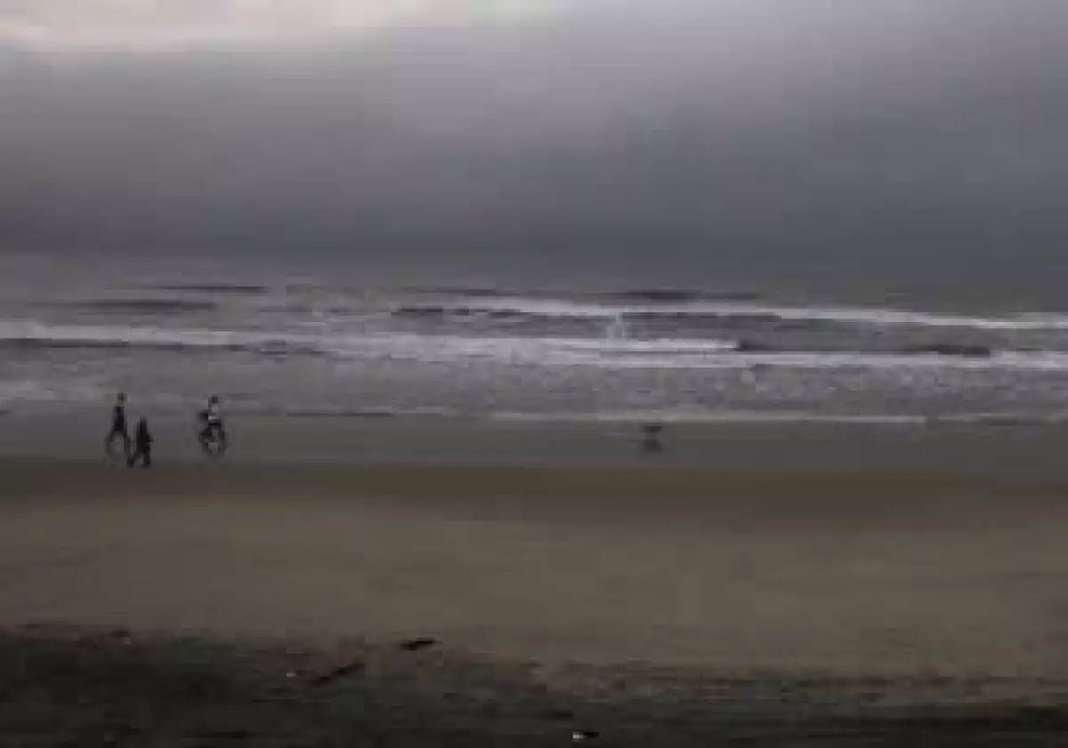 Al menos ocho poblados del Pacífico mexicano han sido alertados por el posible tsunami (Foto: Reuters)