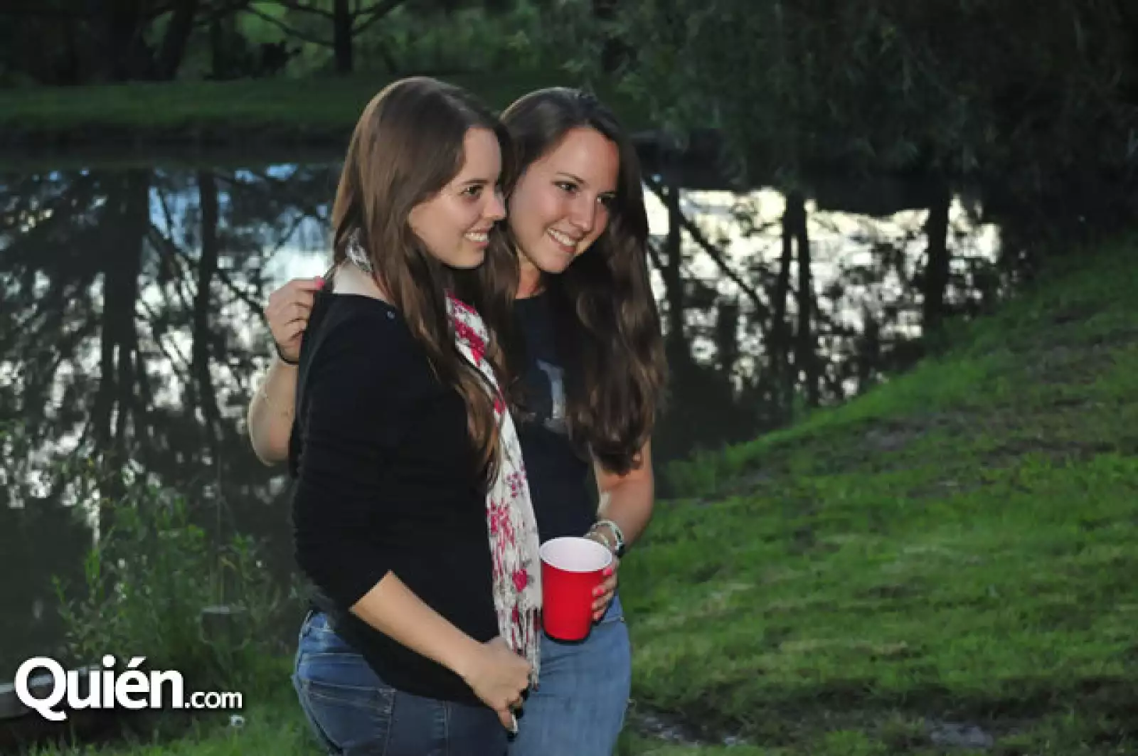 Karla sánchez,Cristy Roy