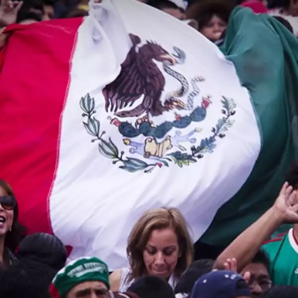 Bicentenario desf soc03