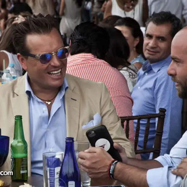 Álvaro Escobar y Bernardo Pasquel