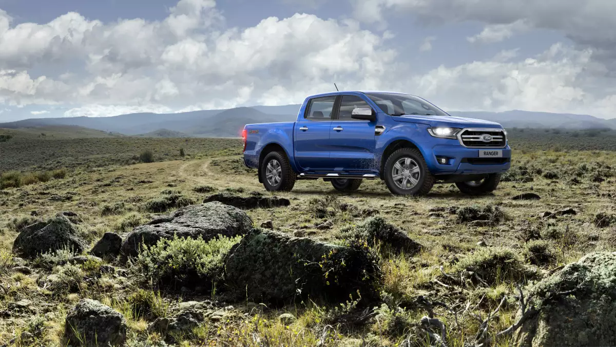 fso_mex_lhd_p375_xlt_dbc_awd_3200cc_bluelightning_location_10.png